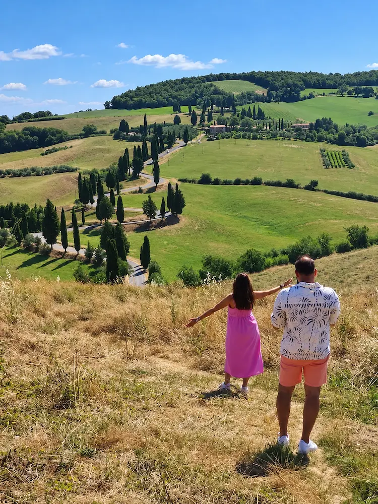Couple exploring the Tuscan countryside on a private custom tour